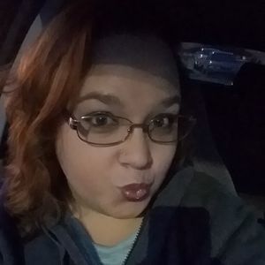 Meet your Posher, Holly